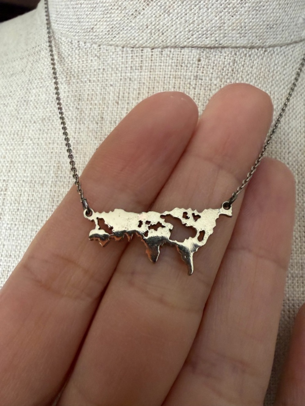 Dainty Silver World Map Wanderlust Necklace